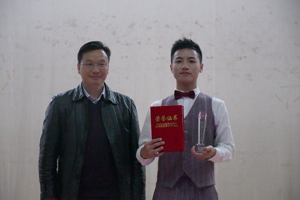 75bf7f16e0934874b11e334e7a920784.jpg 3044am永利集团官网